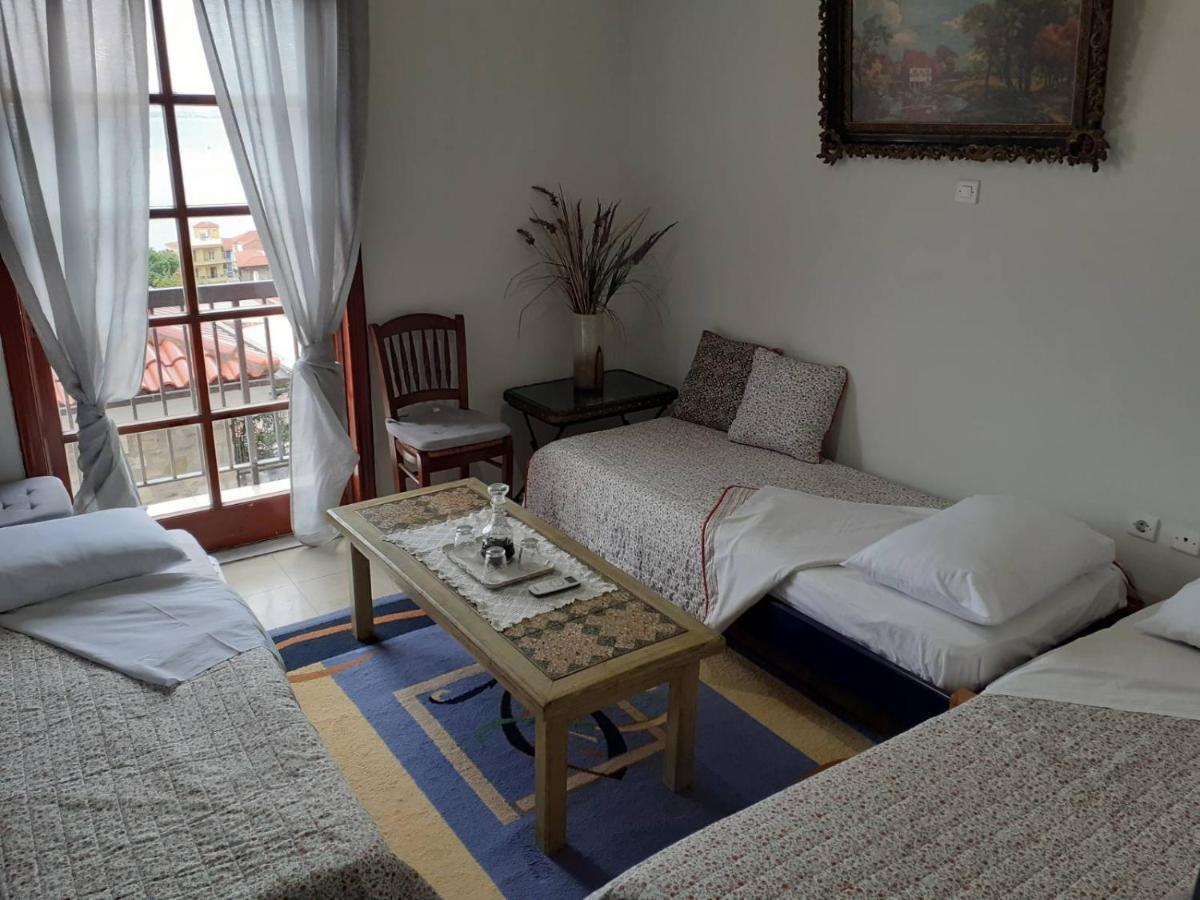 شقة Clock'S House نافبكْتوس المظهر الخارجي الصورة